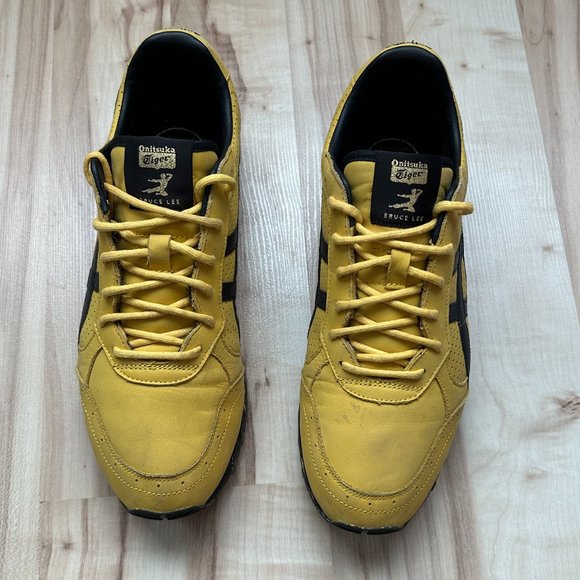 Men's Shoes - Picture 4 of 10